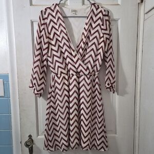 Charming Charlie Burgundy And White Lightweight Dress